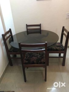 5 seater sofa + 4 seater dining with frame