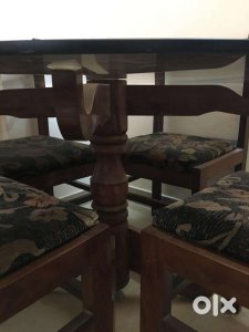 5 seater sofa + 4 seater dining with frame